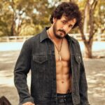 Akhil Akkineni Instagram - ☀️ #throwback Shoot by @rahuljhangiani Styled by @harmann_kaur_2.0