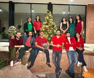 Akhil Akkineni Instagram - Merry Christmas to you all. Wishing you all the love and happiness in the world ❤️🥂🥳

#marrychristmas🎄 #akkinenicousins