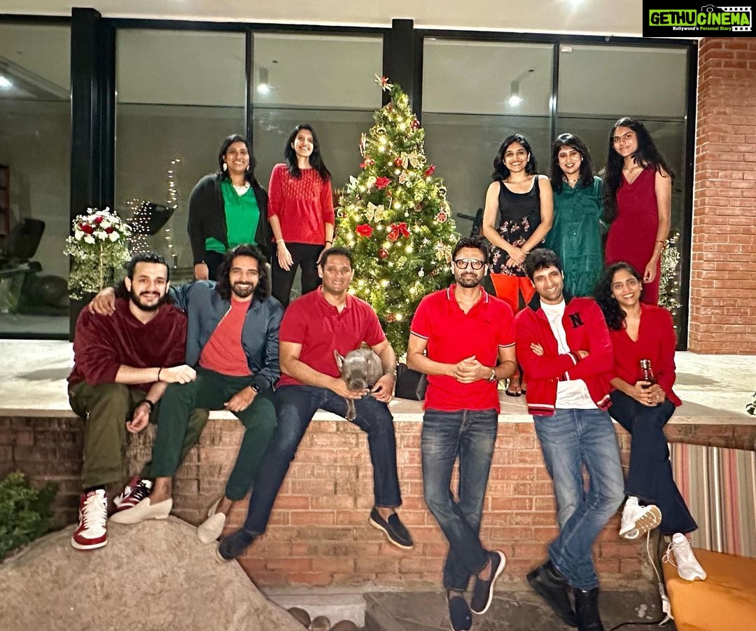 Akhil Akkineni - 303.8K Likes - Merry Christmas to you all. Wishing you all the love and happiness in the world ❤️🥂🥳
#marrychristmas🎄 #akkinenicousins