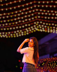 Akshaya Udayakumar Instagram - Cheers to New year 🍻💗 Pc:- @a.s.i.f_