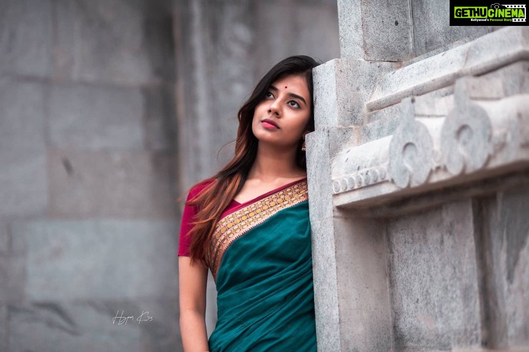 Akshaya Udayakumar Instagram - காத்திருக்கிறேன்♥️ Pc:-@hyper__kris ♥️✨