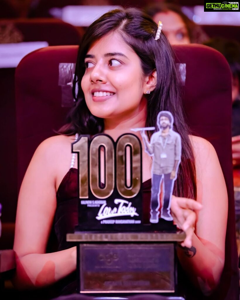 Akshaya Udayakumar Instagram - “ACTOR - Akshaya Udayakumar” Delight from my heart poured out through my eyes… 100days of ‘Love Today ‘ more than 100days of sweat & toil Taking baby steps towards my dream.. Thank you @pradeep_ranganathan @archanakalpathi for making it happen ❤ Love you all my fam and family of friends🥰 Pc:- @arunprasath_photography 🙌 👗 designed by :- @meluha__arathijayaraj Stiched by :- @her_owndesigns