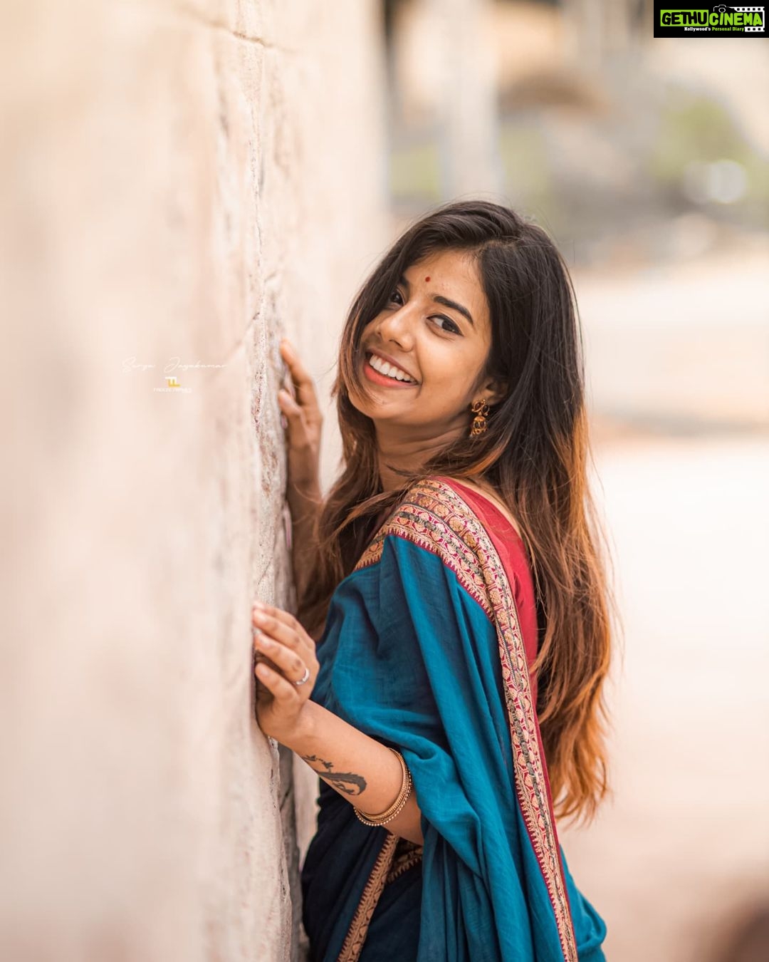 Akshaya Udayakumar Instagram - Devadhai nizhal🍃 Pc:-@sury4j_ ♥️