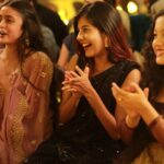 Akshaya Udayakumar Instagram - Unexpected 😝🖤 At#cheenu's bridetobe @___cheenu🦋