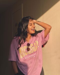 Akshaya Udayakumar Instagram - Golden hour bb 💋

Pc:- @ganesh_fantasia 💫