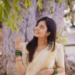 Akshaya Udayakumar Instagram - Happy vishu🌴✨ Vc:- @videobeats_weddings ✨