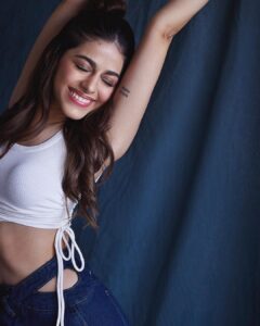 Alaya F Instagram - Me and my many moods 😋💙

Photos by @trishasarang
Styled by @mohitrai  @shubhi.kumar @tarangagarwalofficial @ruchikrishnastyles @teammrstyles
Make up by @divyashetty_ 
Hair by @hairbyapeksha

Outfit- @vis.a.via @appapop
Jewellery - @misho_designs @the_jewel_factor
Shoes- @publicdesire