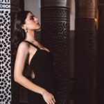 Alaya F Instagram - Moments in Marrakech🖤 Outfit by @shehlaakhan , styled by @tanghavri , hair by @mathieulaudrel , make up by @marianfilali , images by @marrakechphotographe La Mamounia Marrakech