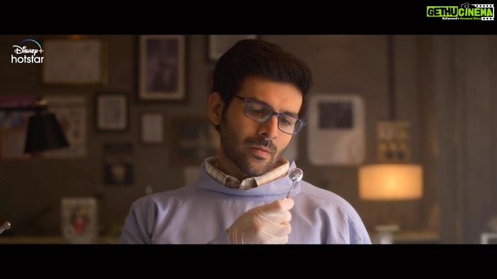 Alaya F Instagram - Sorry sir, kept you waiting. Freddy streaming from 2nd December. #ReadyForFreddy ? #FreddyOnHotstar @disneyplushotstar @kartikaaryan @ektarkapoor @shobha9168 @jayshewakramani @ghoshshashanka @bhavinisheth @kamera002 @aseemarrora @ipritamofficial @kamil_irshad_official @balajimotionpictures @nlfilms.india @nh_studioz @tips @kumartaurani @gauravbose_vermillion @praveenkaushal08 @houseofaweindia @parveezshaikh3
