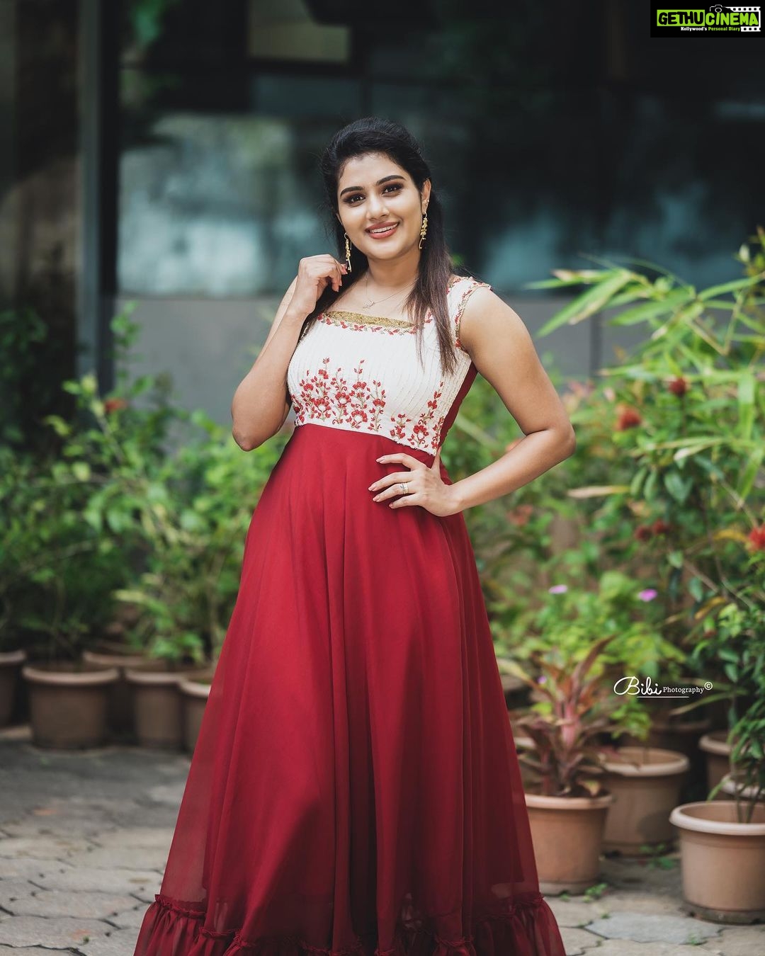 Alina Padikkal Instagram - Host @alina.padikkal Mua @roshnistvm Otd @babe_by_minnumaria Jewls @kaya_online_ Pic @_bibi_photography Kochi Kerela, India