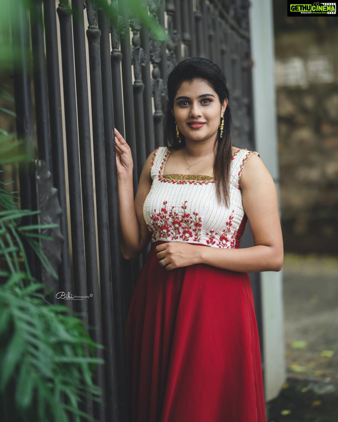Alina Padikkal Instagram - Host @alina.padikkal Mus @roshnistvm Styling @nithinju @sksreez Otd @babe_by_minnumaria Jewls @kaya_online_ Pic @_bibi_photography Kochi Kerela, India