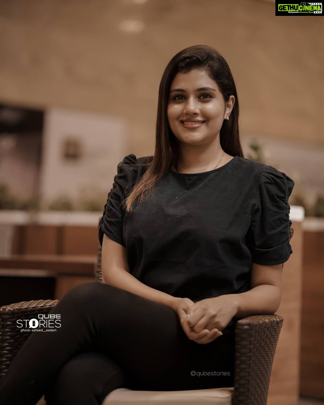 Alina Padikkal Instagram - 👨🦱 follow @qubeadsindia @qubestories 💾 Save this post 🔔 turn on post notification ----------------------------------- . . . #model #photography #modelo #modellife #photoshoot #instagood #photo #photooftheday #modella #modell #moda #modeller #photographer #modelka #modeladora #models #fitness #portrait #makeup #shiyaskareem #modelsearch #kochi #qubestories #alinapadikkal