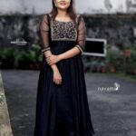 Alina Padikkal Instagram - Black is such a happy Color.! 🖤 Costume: @navamimypassionyourfashion Stylist : @nithinju MUA : @aleena.makeupartist 📸 : @anand_kovalam #alinapadikkal #blackgirlmagic #shoot