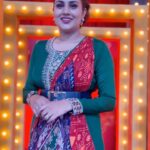 Alina Padikkal Instagram - Gorgeous @alina.padikkal looking fabulous in our green and red attire ❤️ 💚 . . . . Styling : @rashmimuraleedharan Makeup : @aleena.makeupartist . . . . #bridesofpinklady #pinkladykochi #bridalwear #malluwomen #kerelabride #bridalcollection #design #kurtalover #bride2022 #photoofthedays #kochidesigner #designerweddingkurtas #fashionphotography #malluwedding #mollywood #malayalammovie#mollywoodactress #malluactor #indianbeauty Kochi, India