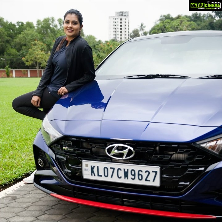 Alina Padikkal Instagram - My travels are made energetic thanks to the all-new #Hyundaii20NLine. The athletic design and sporty sound of my #i20NLine is the biggest turn on for any car enthusiast. With it's Intelligent manual transmission, I always have a tension free ride enjoying the best sounds of the superior Bose music systems. What are you waiting for, #itstimetoplay @hyundaiindia Hyundaii20NLine #hyundainline #hyundaiindia #alinapadikkal @eisk11