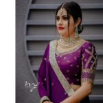 Alina Padikkal Instagram - Mehandi 2k21 #alinarohitsaga Thank you @thanzscouture for such amazing outfit.. @sundarmahal jewels and just blended it so well along with @aleena.makeupartist my girls beautification ♥️ ofcuz well appreciated work @henna_artist_safvana .. its ur day.! @motionpictures_weddings @ambu_ramesh @richard_antony_ bro powlikuvale