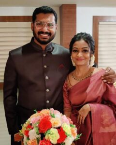 Alina Padikkal Instagram - Angane neeyum pettu.! 
Ipozha correct brother sister ayea.!
@lidiaanngeorg can’t wait to add you along with our madness ♥️

So guys this is my brother who  kept his word of getting engaged to his love and also kept his word of getting married soon after mine.! Just a day difference we will be hitched 😍🤣 true goals.!
#brothersisterlove❤️ #brothersistergoals