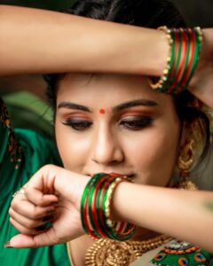 Alina Padikkal Instagram - 🍃 
Just some more from that “Malayalee thanimma”

@navamimypassionyourfashion 
@nithinju  @sksreez 
@sumesh_perfectmaker @roshnistvm