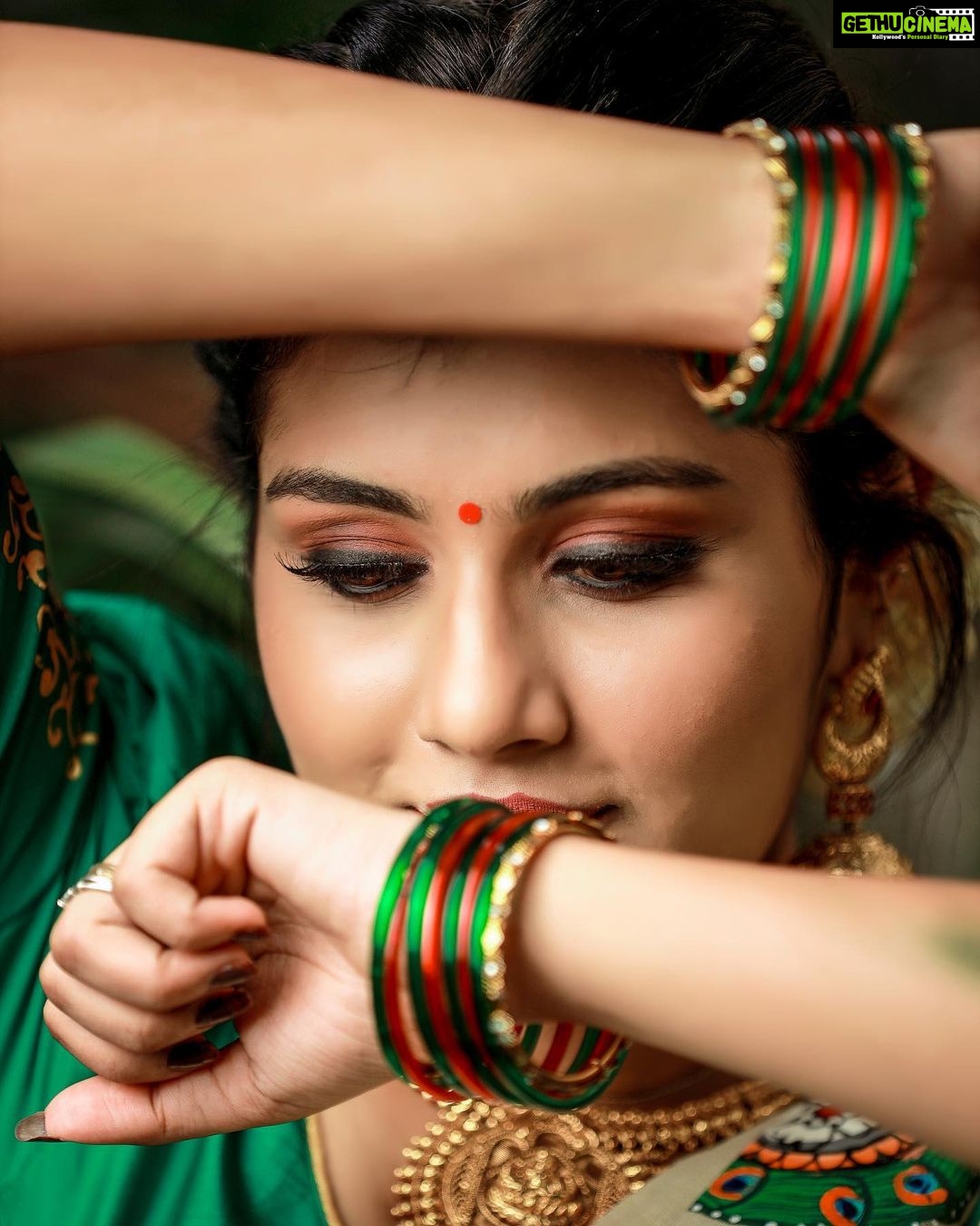 Alina Padikkal - 9.9K Likes - 🍃
Just some more from that “Malayalee thanimma”
@navamimypassionyourfashion
@nithinju @sksreez
@sumesh_perfectmaker @roshnistvm