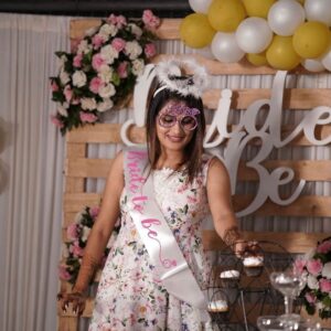 Alina Padikkal Instagram - Dear bridesmaids.
I never expected such a sweet fun bridal shower.. because lockdown, heavy rain, late evening.. but whatever I wished to have a so well celebrated 
Specially the cake🤤 was sooo yummm.. love you all 🤣