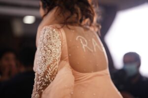 Alina Padikkal Instagram - @zohib_zayi you have made the best wedding gown dear. ❤️ @khalifcelebration 
#alinarohitsaga 
@motionpictures_weddings 
@motion_pictureswedding_planner 
@aleena.makeupartist 
@sudhiar.hairandmakeup 
@drisya.sasidharan.161 
@mgfevent
