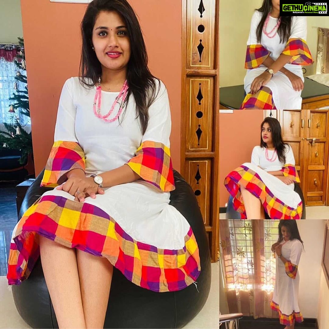 Alina Padikkal - 13K Likes - Collaboration alert.
Costume : @vinzie.boutique
.