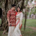 Alina Padikkal Instagram - Again US ❤️ Mr&Mrs ROHIT Mr costume: @babe_by_minnumaria Mrs blouse : @babe_by_minnumaria Mrs saree : @bindu.philipose @aleena.makeupartist @sudhiar.hairandmakeup @nithinju @sara_sabitha ❤️ Backwater Ripples