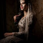 Alina Padikkal Instagram - Eid Mubarak 🌙 Designer : @sara.sajnarahman Camera : @shibu.bokehpix MUA : @roshnistvm Jewel: @kaya_online_ Stylist: @nithinju
