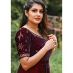 Alina Padikkal Instagram - Effortlessly gorgeous @alina.padikkal ❤😍😘 Hair and makeup: @brahma_hairandmakeup Outfit courtesy: @sreesreesanthosh Jewellery: @aleqqath Photography: @kumar.s.aneesh #alinapadikkal #instagram #hairandmakeup #artist #beauty Amrita TV