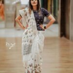 Alina Padikkal Instagram - I had butterflies in and out 🦋 best linen saree with my fav top 😇 An iridescent vision of beauty incorporated with elegance, Seematti the Inside Hunt, is a saga that is weaved with the ebullience of sheer craftsmanship merged with exotic designs. Experience luxury and fashion in the most finest and simplest way! The exuberant and vibrant collection in Seematti has left me in awe!! Don't wait for long, as the festival collection is till Jan 15th only. Avail surprise gifts from Seematti by taking a screenshot of the code that is added in this post. . . @seemattitextiles . . #insideseematti #seematti