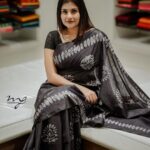 Alina Padikkal Instagram - 🚨 gift code alert.! Till JAN 15th An iridescent vision of beauty incorporated with elegance, Seematti the Inside Hunt, is a saga that is weaved with the ebullience of sheer craftsmanship merged with exotic designs. Experience luxury and fashion in the most finest and simplest way! The exuberant and vibrant collection in Seematti has left me in awe!! Don't wait for long, as the festival collection is till Jan 15th only. Avail surprise gifts from Seematti by taking a screenshot of the code that is added in this post. . . @seemattitextiles . . #insideseematti #seematti Along with @motionpictures_weddings @aleena.makeupartist