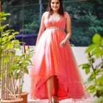 Alina Padikkal Instagram - Oh peachish kid🤪 Costume: @aalaadesigners MUA : @aleena.makeupartist Camera : @perfect_makers Stylist: @sksreez @nithinju