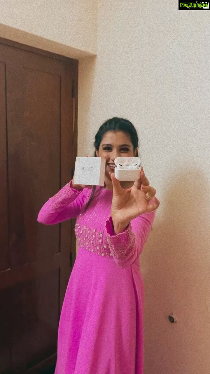 Alina Padikkal - 11.5K Likes - @commander_vogue
.
Airpods From @commander_vogue_
@commander_vogue_
.
For More Premium Gadgets Follow
@commander_vogue_
@commander_vogue_
@commander_vogue_
@commander_vogue_
.
.
• Expensive is now affordable
• The Most Trusted Seller
• Free Delivery all over india
• Cash On Delivery Available
• Extra discount on COMBO
• Free GIFT with every order
.
Order urs now✅