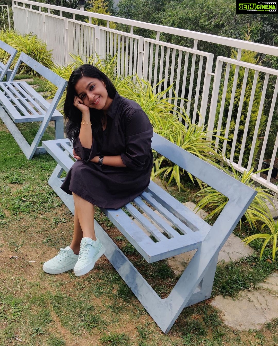 Alphy Panjikaran Instagram - @le_collines @babi_rashid #resort #wagamon #hills #travel #travelphotography #traveltheworld #happiness #peace #picoftheday #enjoy #enjoyyourlife #instagood #instagram #instalike #explorepage #explore #nature #love #tuesday #tripwithfriends #trip #tripendswithbeautifulmemories❤️😘😚 Le Collines Resort Vagmon