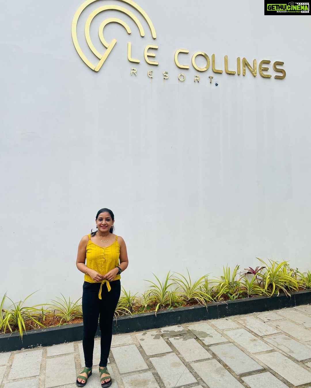 Alphy Panjikaran - 5.3K Likes - @le_collines
@babi_rashid
#resort #wagamon #hills #travel #travelphotography #traveltheworld #happiness #peace #picoftheday #enjoy #enjoyyourlife #instagood #instagram #instalike #explorepage #explore #nature #love