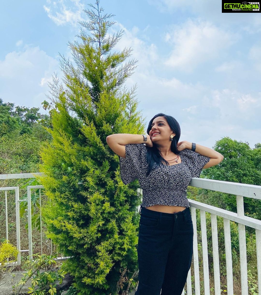 Alphy Panjikaran Instagram - @le_collines @babi_rashid #resort #travel #travelphotography #wagamon #lecollinesresort #instagram #traveler #peace #happy #picoftheday #explore #explorepage #travelgram #hills #nature #naturephotography #love #goodvibes #instagood #therapy Le Collines Resort Vagmon