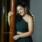 Alphy Panjikaran Instagram - We all deserve happiness 🤗🥳 PC: @lal_weddings Costume: @diva_womensclothingstore Mua: @_arya_jithins_makeover #picoftheday #pics #happy #life #smile #goodvibes #instagood #instagram #instalike #explore #explorepage #kochi Fort Kochi