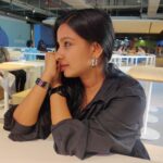 Alphy Panjikaran Instagram – Be happy🦋
Be bright🌼
Be you🕊
@an._____u 📸

#happiness #wednesday #weekday #movie #time #enjoy #withfriends #picoftheday #black #love #peace #life #kochi #kochidiaries central square mall, M. G. Road