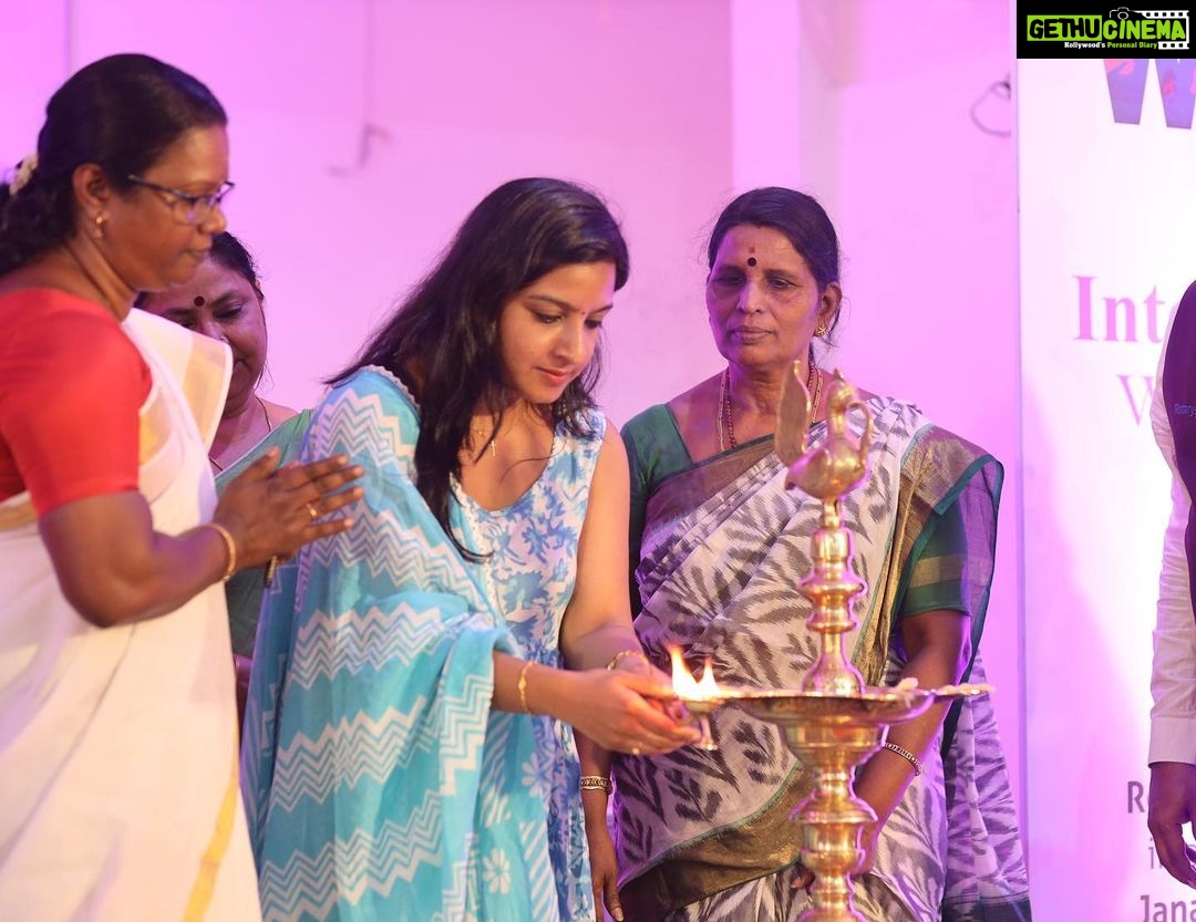 Alphy Panjikaran Instagram - Women’s day celebration 🦋🦋 Glad to be the chief guest of women’s day celebration with Janamythri police and Rotary Cochin titans 💖🦋 #blessed #womensday #celebration #special #janamythripolice #janamythri_police_station #kochi #happiness #goodvibes #instagram #function #awards #2023 #women #womenempowerment #proudwoman Thevara