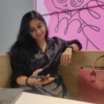 Alphy Panjikaran Instagram – Be happy🦋
Be bright🌼
Be you🕊
@an._____u 📸
#happiness #wednesday #weekday #movie #time #enjoy #withfriends #picoftheday #black #love #peace #life #kochi #kochidiaries central square mall, M. G. Road