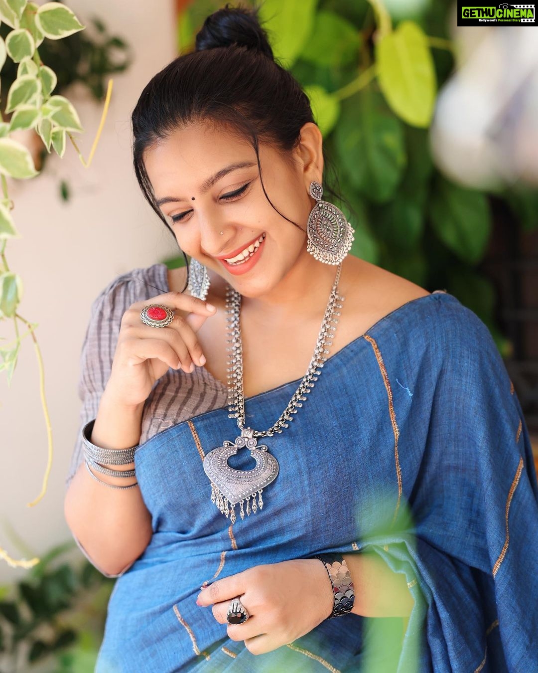Alphy Panjikaran Instagram - 🦋🦋 @ann_digital_media_concepts_ 📸 @chakitha_designs 👗 @an._____u #happiness #picoftheday #holiday #may #2023 #Waitingforyou #attitude #confidence #life #story #explore #function #saree #love #yourstory #trending #instagood #instagram #instadaily Muhamma