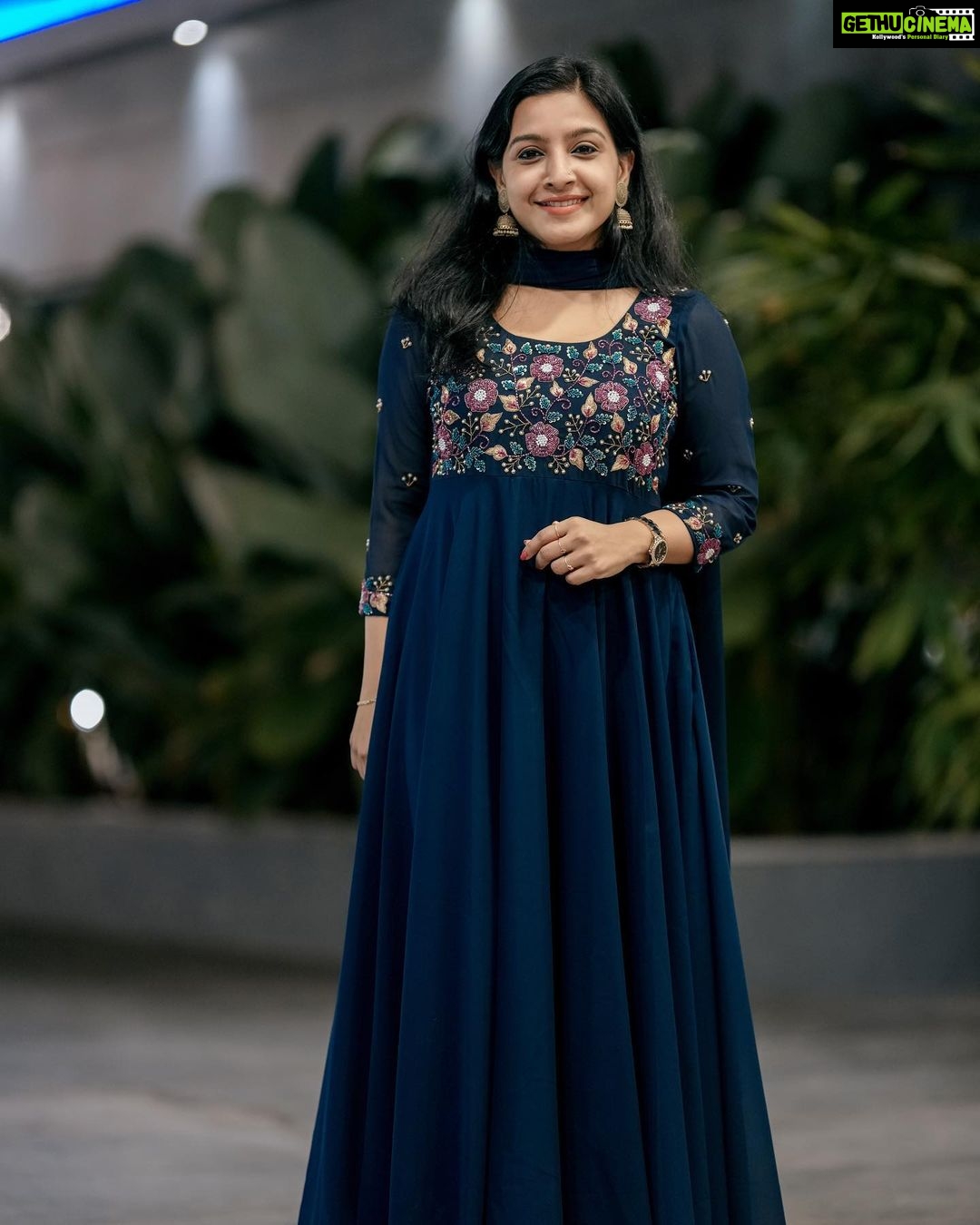 Alphy Panjikaran Instagram - 💙🦋 Costume: @pastelsandmore__ PC: @akhilskiran #photooftheday #still #happy #smile #peace #malikappurammovie #function #instagram #instagood #instadaily #instadaily #kochi #happiness #explore #explorepage #blue #photoshoot #reels #trendingreels #love