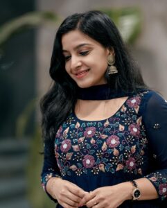 Alphy Panjikaran Instagram - Just smile 😊
Costume: @pastelsandmore__ 
PC: @akhilskiran 

#photooftheday #still #happy #smile #peace #malikappurammovie #function #instagram #instagood #instadaily #instadaily #kochi #happiness #explore #explorepage #blue #photoshoot #reels #trendingreels #love