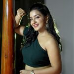 Alphy Panjikaran Instagram - We all deserve happiness 🤗🥳 PC: @lal_weddings Costume: @diva_womensclothingstore Mua: @_arya_jithins_makeover #picoftheday #pics #happy #life #smile #goodvibes #instagood #instagram #instalike #explore #explorepage #kochi Fort Kochi