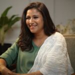 Alya Manasa Instagram - Giving your hundred percent to work and your children isn’t a cake walk. Of course it’s a hard balance to strike. But if you have the right kind of support around you and the intent to give your best, it’s also a beautiful journey. I was very young when I became a mother and on some days it feels like a blessing to be able to be her friend. But there were also days when I felt lost as a new, young mom. Thanks to the wisdom of my mother-in-law we were able to help my daughter get a balanced nutritional diet even as a fussy eater. And that’s the beauty of a community. Even though every mother’s experiences are so unique and different they’re always willing to help, share and listen to you. Which is why Slurrp Farm’s community - Yes Moms excites me so much. A space where mothers with all kinds of different experiences and wisdom can come together to connect and learn from each other and experts. There’s no better way to nourish a child than that! Whether you’re a new mom or an experienced one, joining #YesMoms will definitely be a delight! #YesMoms #MomCommunity #SlurrpFarm #MadeByTwoMothers #Connect #Learn #Nourish #millet #YesKaTimeAaGaya