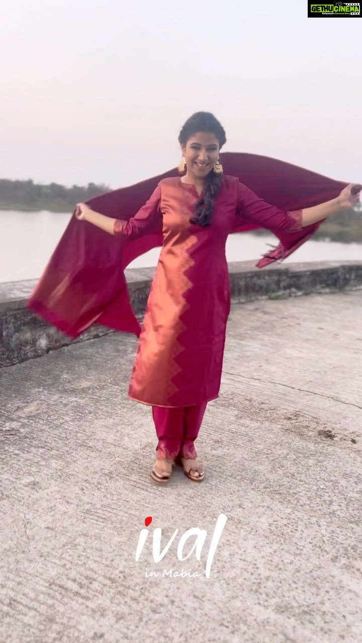 Alya Manasa Instagram - My fav place for salwars @ival.amali 🤩🤩😍😍😍💯💯👍👍elegant salwar💯superb fabric & pickable rare Colors 🤩😍😇that is why @ival.amali is so unique