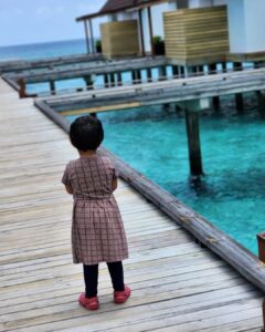 Alya Manasa Instagram - My pattu enjoying her Holiday 
Thank you @touronholidays 
@fushifaru