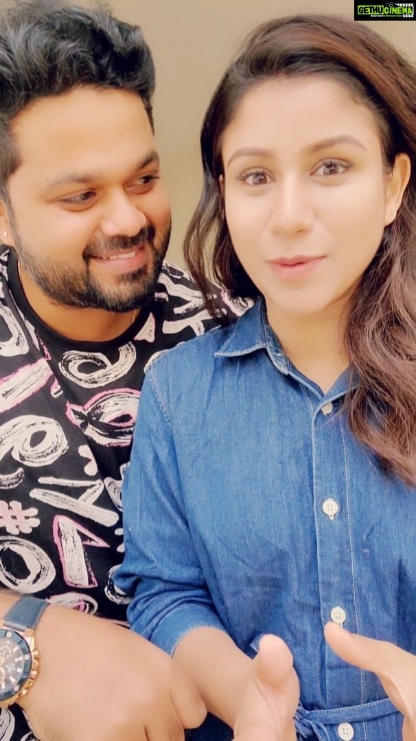 Alya Manasa Instagram - Hey coimbatore people we are coming tomorrow for a grand event 😍😍😍see you all tomorrow 😘😘😘 @upaasanaiyer @citi.one @thegreathousingfestivalattvh @srideviselvaa