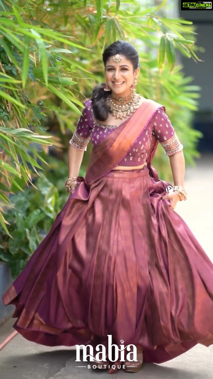 Alya Manasa Instagram - #bts vs #shot Queen of expression @alya_manasa Shot for @mabia_mb #mabiaboutique #alyamanasa #queen #expressions #p2 #celebrity #photoshoot #celebrityportrait #reelsvideo #reelsinstagram #reelsindia #south #televisionactress #p2click #photo #photooftheday Chennai, India