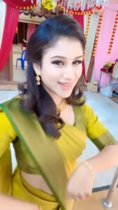 Alya Manasa Instagram - This song 🎧 😍🤩lovely one #iniya @suntv @saregamatamil